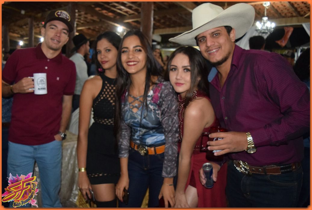 BAILE DA RAINHA DA EXPOVALE 2019